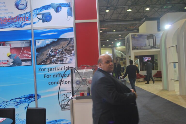 Bursa Insaat Fuari Nisan