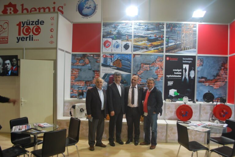 Bursa Insaat Fuari Nisan