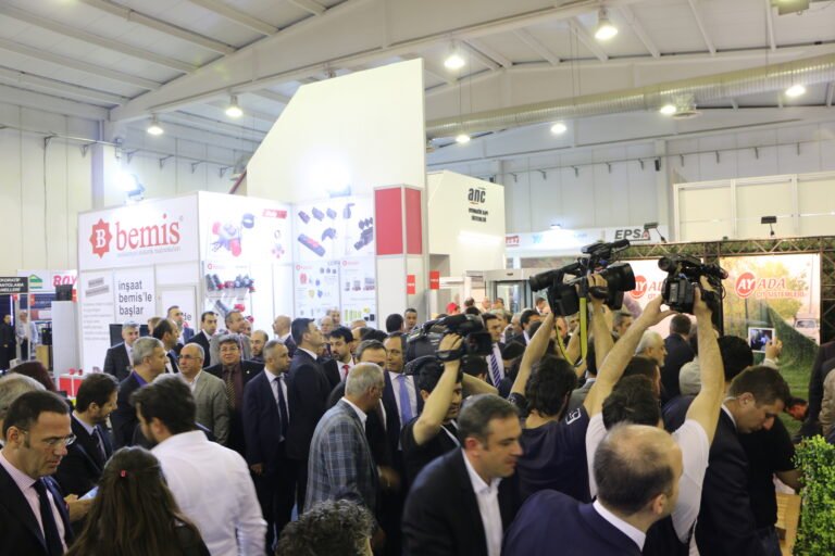 Bursa Insaat Fuari Nisan
