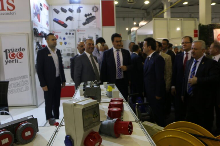Bursa Insaat Fuari Nisan