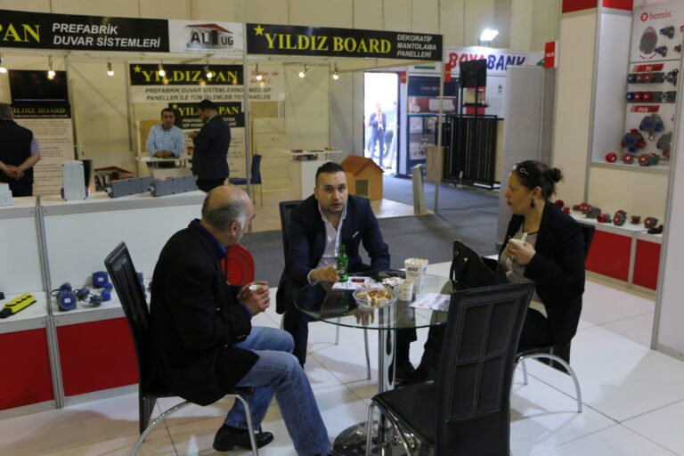 Bursa Insaat Fuari Nisan